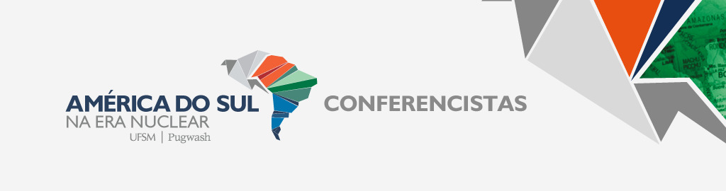 Banner Conferencistas do Evento América do Sul na Era Nuclear, marca do evento é o mapa da América Latina riscado nas cores cinza, vermelho, verde e azul