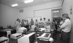 Entrega de Computadores no Centro de Tecnologia