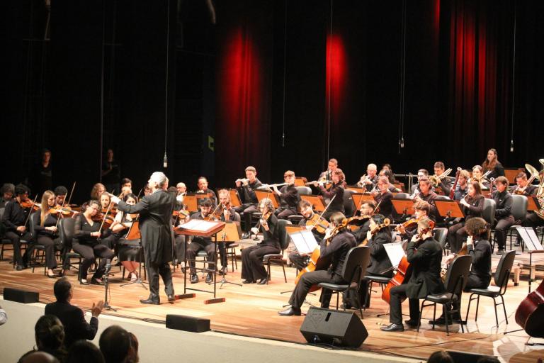 Orquesta Sinfônica ( Fotos: Adrieny Rosa)