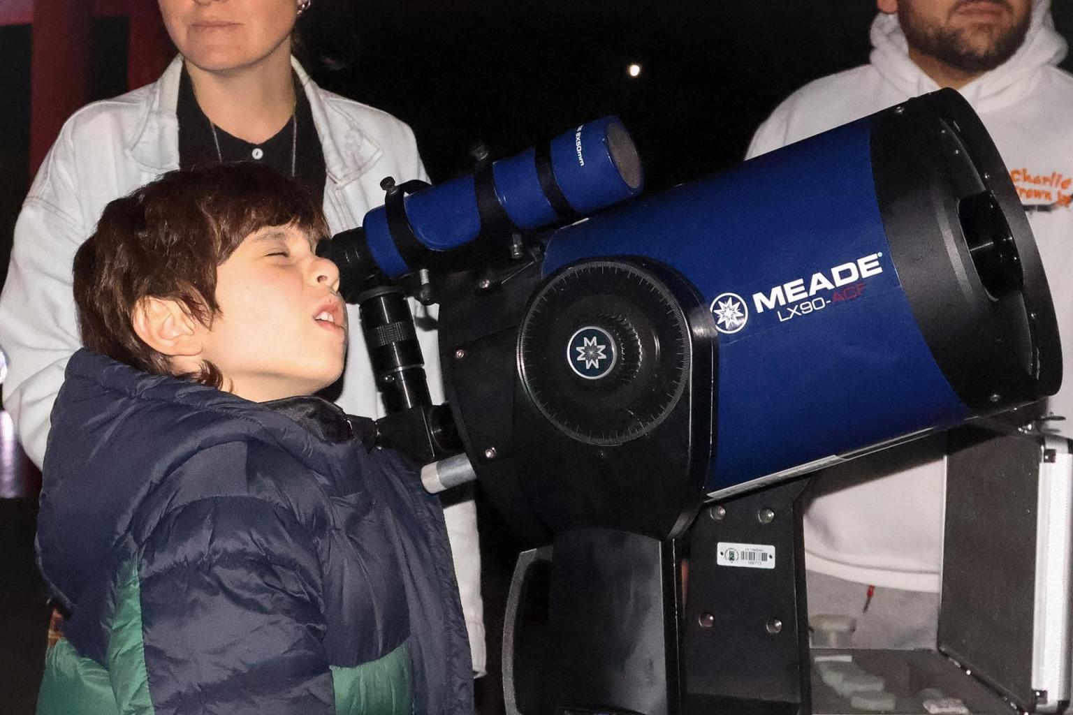 Observação da "Lua azul" (Foto: Mathias Ilnicki)