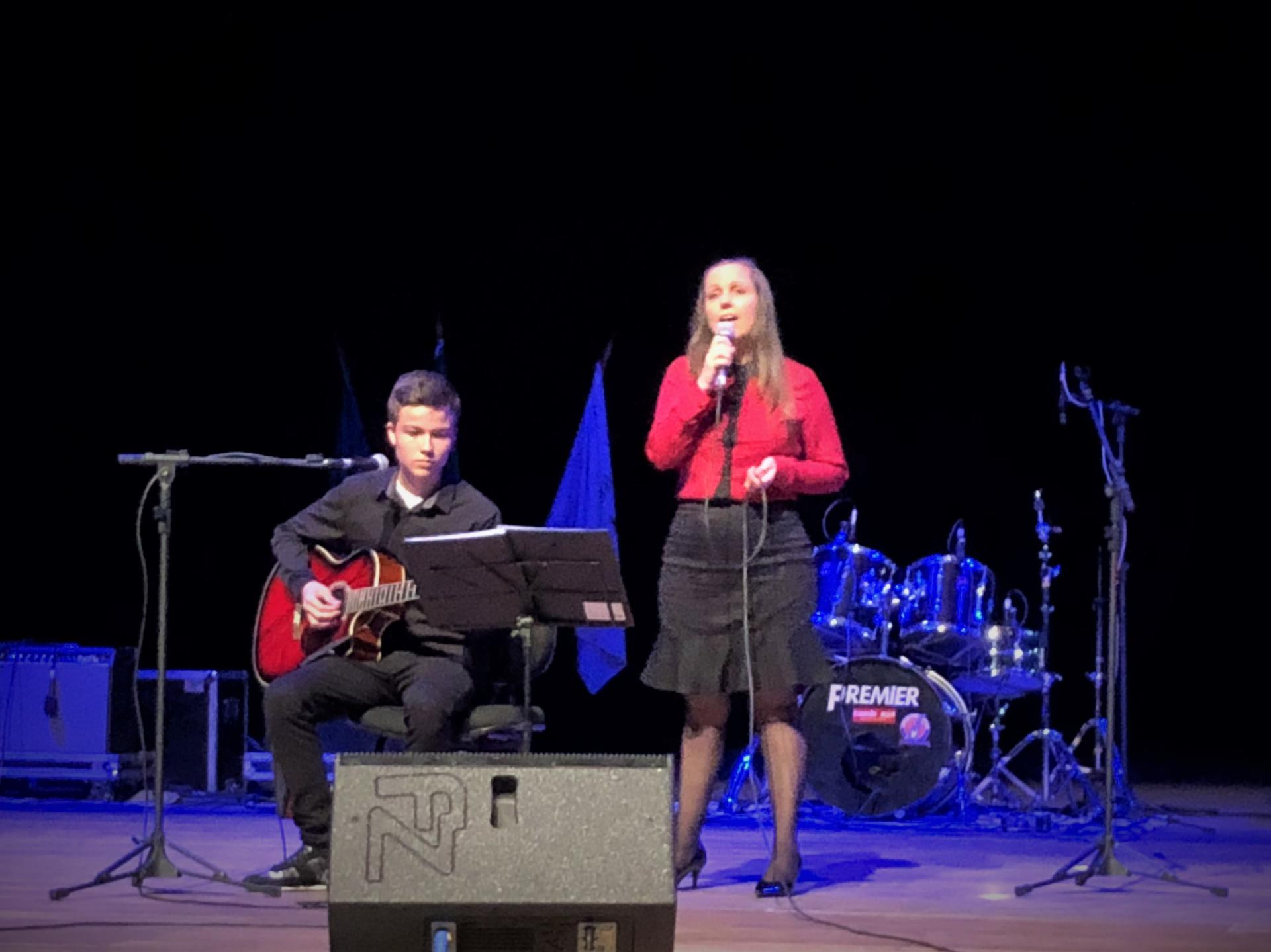 Adriana Camponogara Aires da Silva