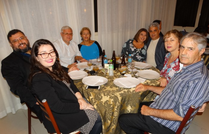 700x450-crop-90-images_2017_fotos_evento_jantar_baile_dsc08259