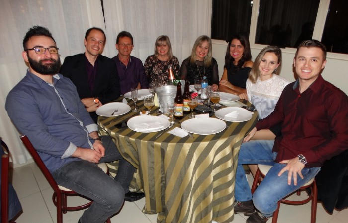 700x450-crop-90-images_2017_fotos_evento_jantar_baile_dsc08267