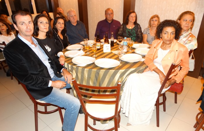 700x450-crop-90-images_2017_fotos_evento_jantar_baile_dsc08278