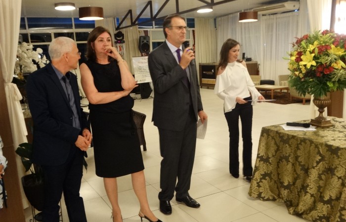 700x450-crop-90-images_2017_fotos_evento_jantar_baile_dsc08316