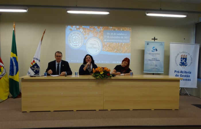 700x450-crop-90-images_2017_fotos_evento_mesa-redonda_autonomia_dsc08730