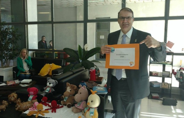 700x450-crop-90-images_2017_fotos_evento_mostra_artes_3