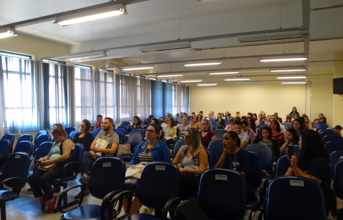 700x450-crop-90-images_2017_fotos_evento_palestra_comunicacao_dsc08575