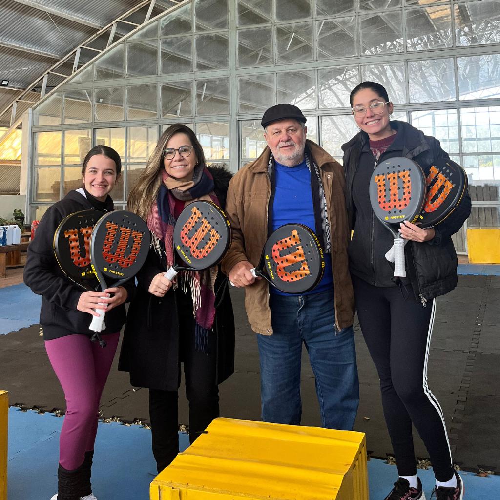 Raquetes para os esportes das oficinas do SATIE e para o programa Movimenta