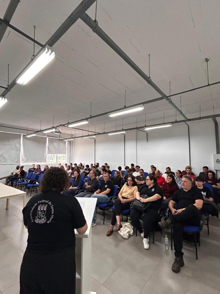 fotos da visita da pró-reitoria de extensão aos campi fora de sede