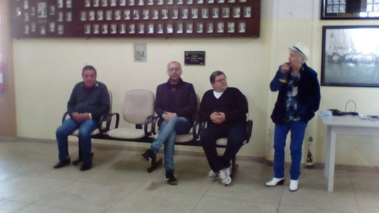 Luci Duartes falou em nome de seus colegas da Turma de 1984