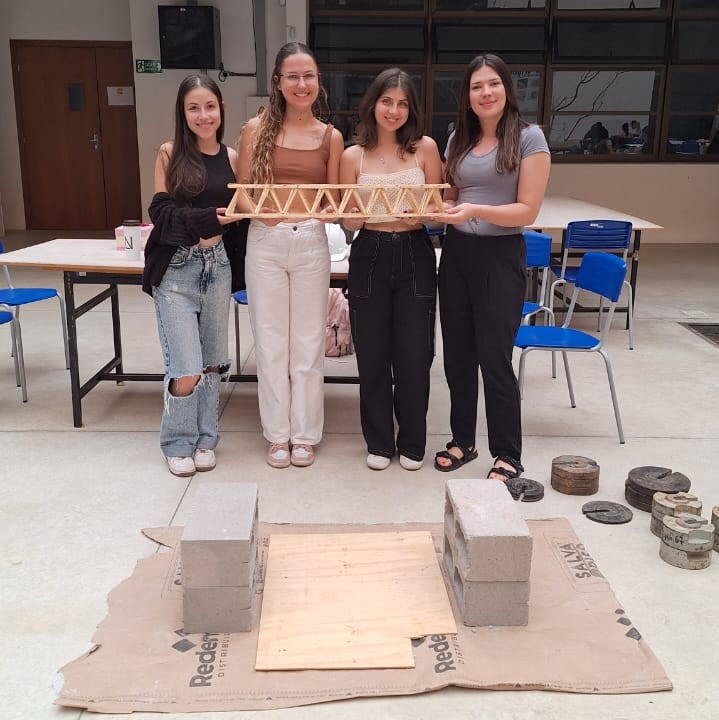 1º lugar: Ponte Velós