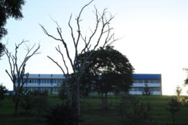 Vista do segundo prédio do CESNORS da UFSM.