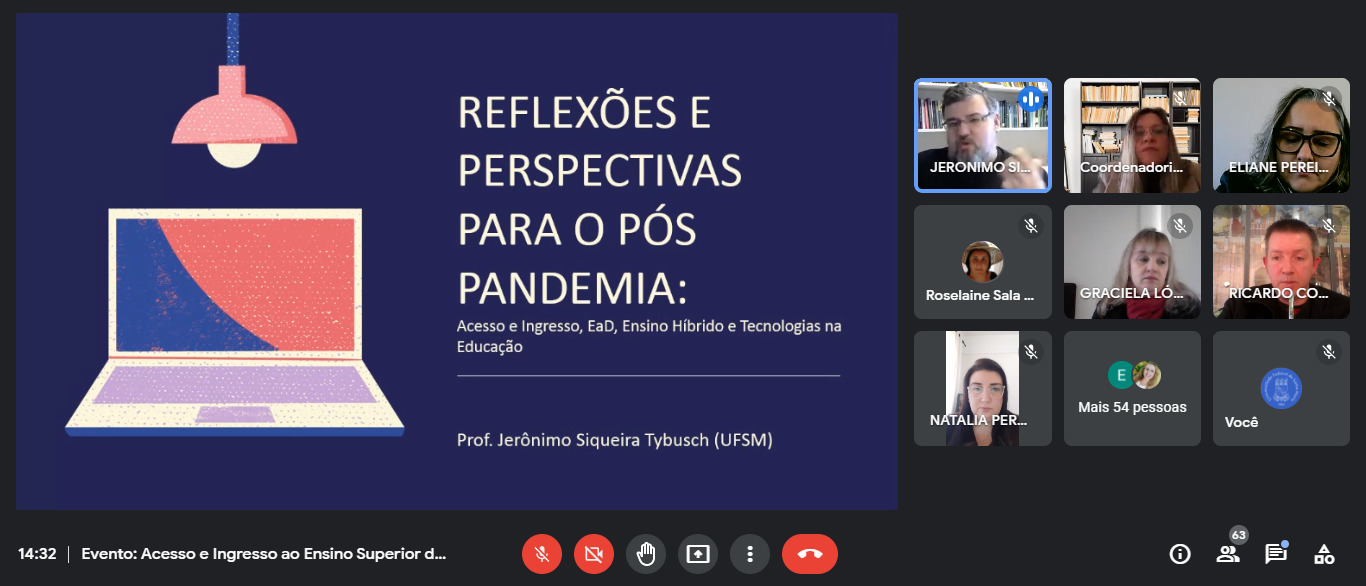Print da apresentação do Pró-reitor de Graduação Jerônimo Tybusch, no qual aparece em fundo roxo com os seguintes dizeres: “Reflexões e Perspectivas para o pós-pandemia”. À direita, encontram-se o professor Jerônimo Tybusch e demais participantes do evento.