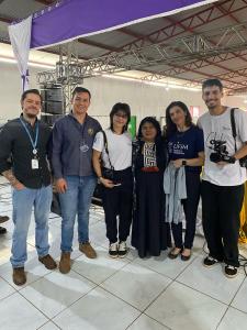 Representantes da UFSM/FW juntamente com a presença da ministra dos povos indígenas, Sônia Guajajara. Crédito: Pet Educom Clima