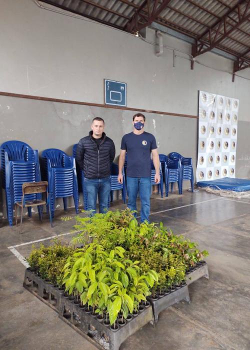 photo5161427929962490863