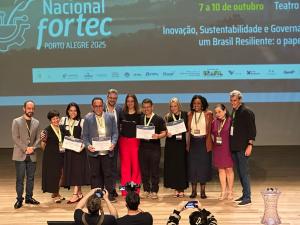 120c3678-d0e1-42e0-b290-2f2e79c1ebb8