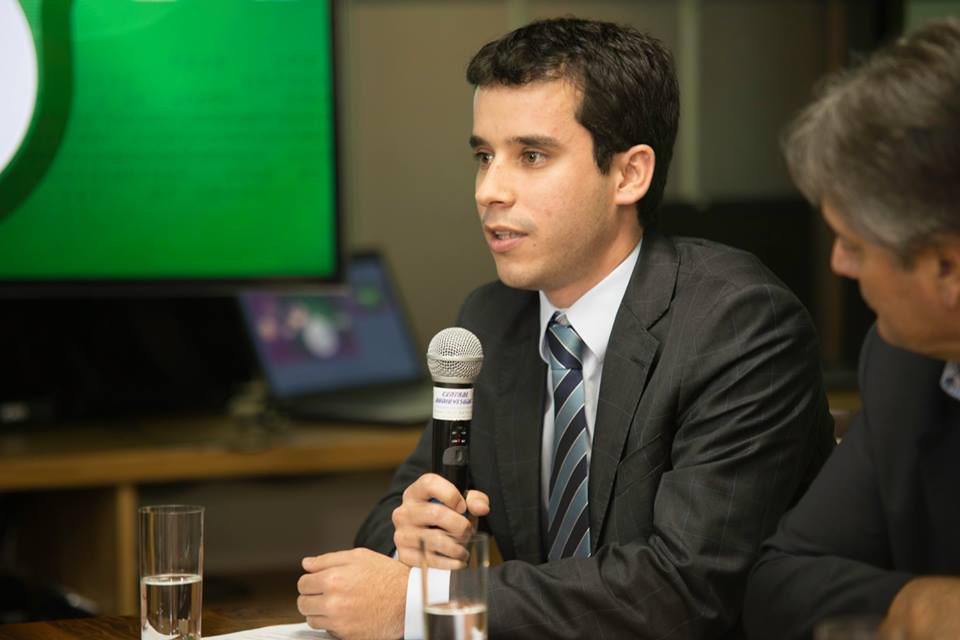 O advogado Luis Fernando Cavalheiro discutiu sobre “A inserção do jovem no campo: novos desafios e novos incentivos”.