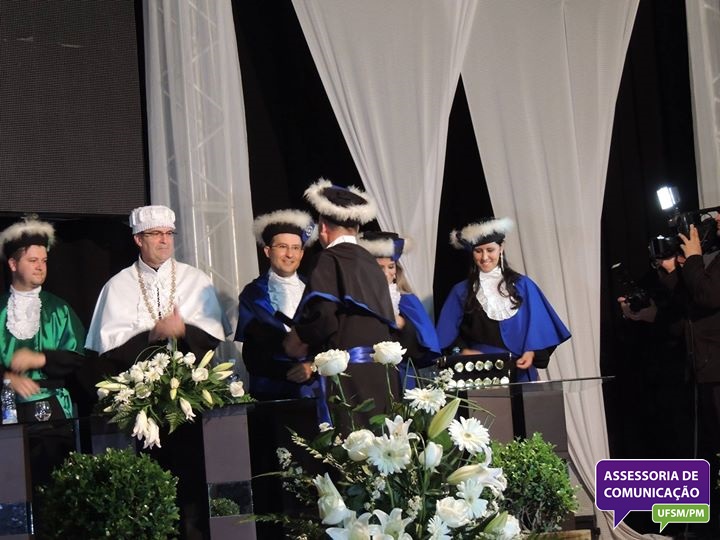 formatura solene adm 2014