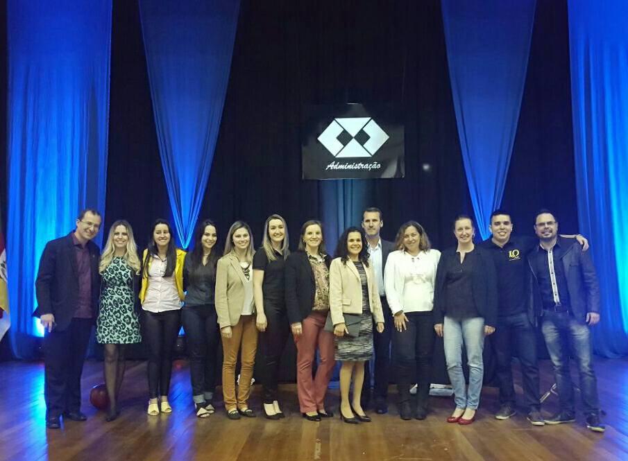 10 anos adm - foto 2