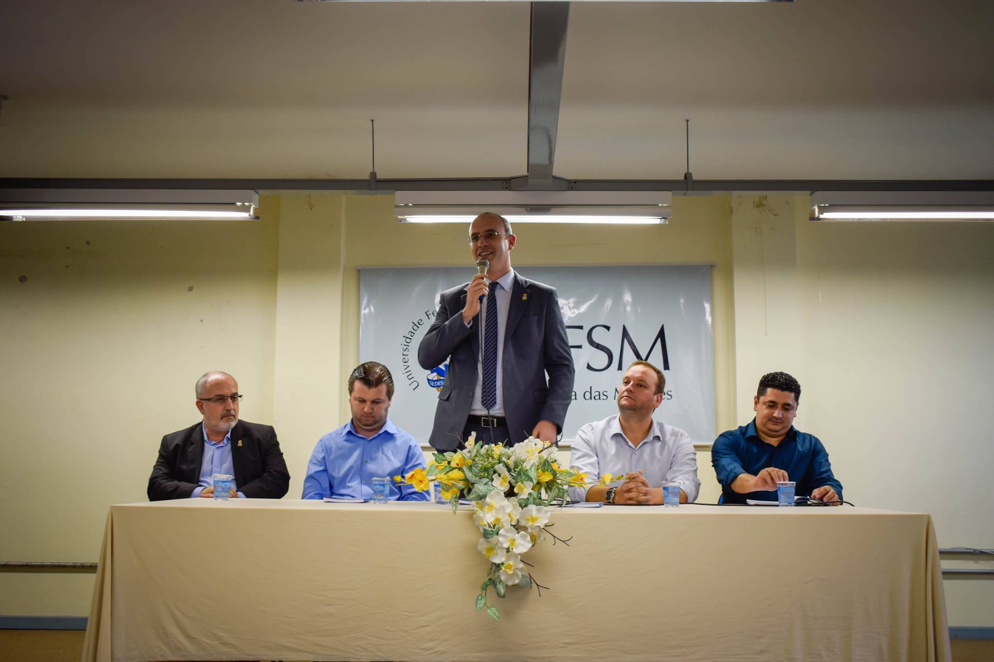 45089385 2211674995787345 6700210266648346624 o